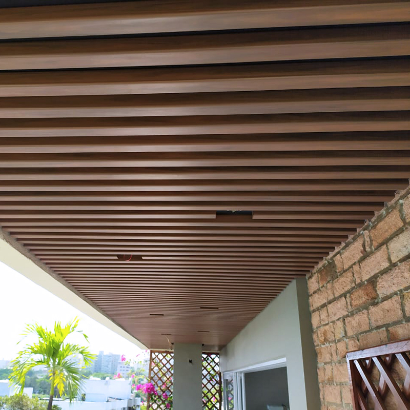 Cielo Raso en PVC textura madera | Outdoor design