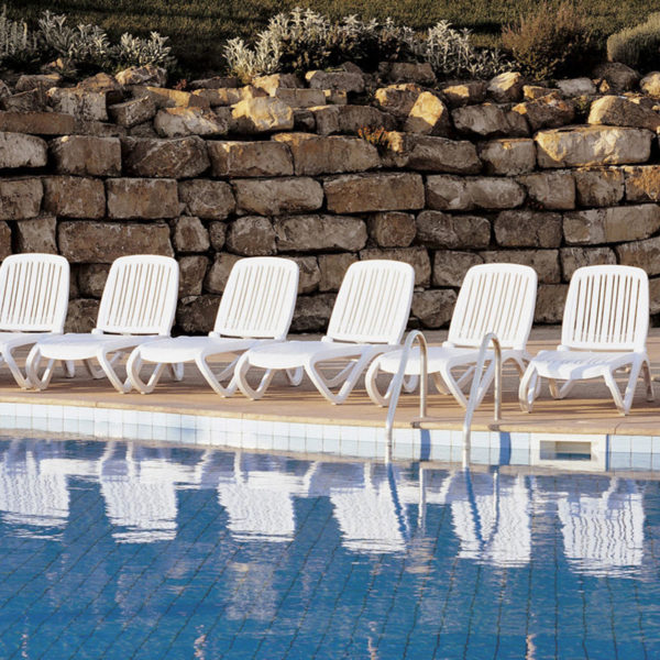 asoleadora-tropico-para-piscina-de-nardi-barranquilla-outdoor-design