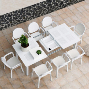 comedor-exterior-con-mesa-libecci-blanca-de-nardi-outdoor-design-barranquilla