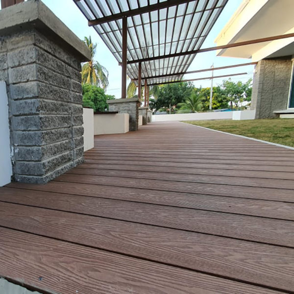 piso-deck-madera-edificio-bayer-barranquilla-outdoor-design